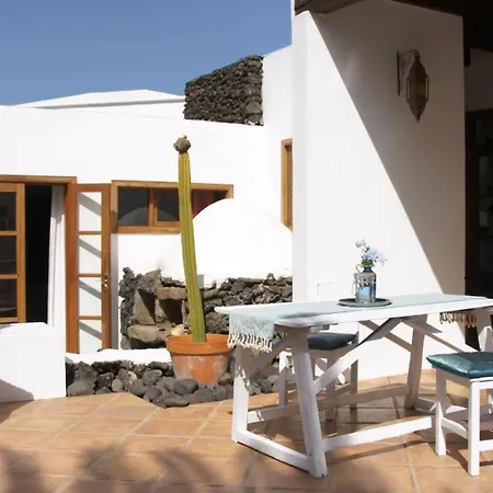 아파트 Casa Hibisco Mit Schoenem Garten